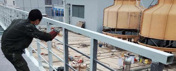 護(hù)欄翻新用什么油漆好？