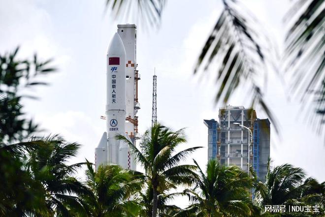 夢(mèng)天實(shí)驗(yàn)艙發(fā)射成功 火箭為何都是白色涂料？