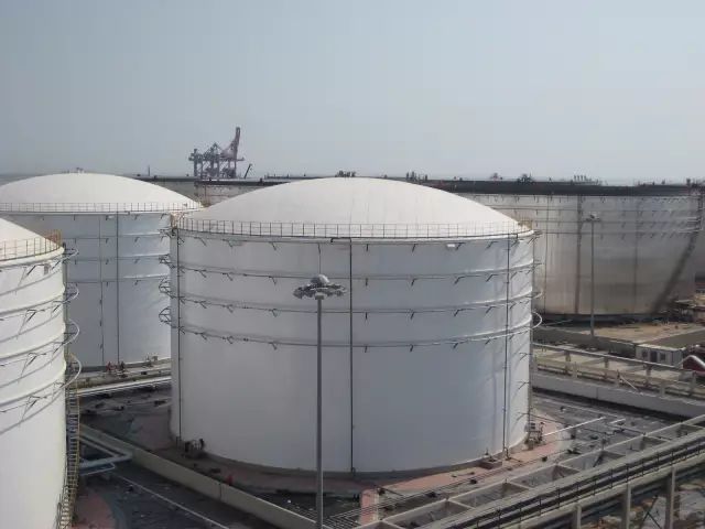 石化儲罐防腐施工.jpg